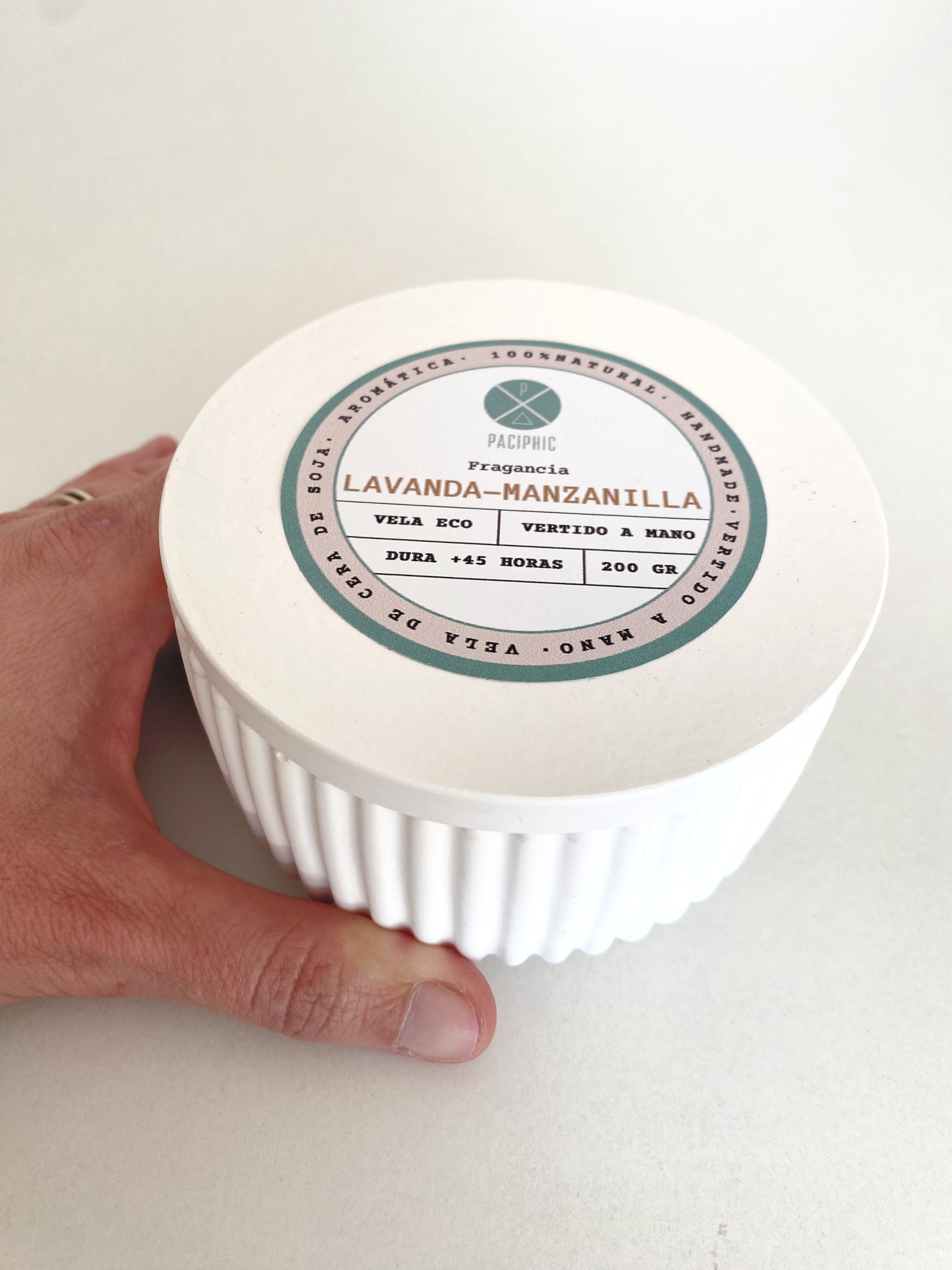 VELA ISLA LANAI - LAVANDA Y MANZANILLA 250gr