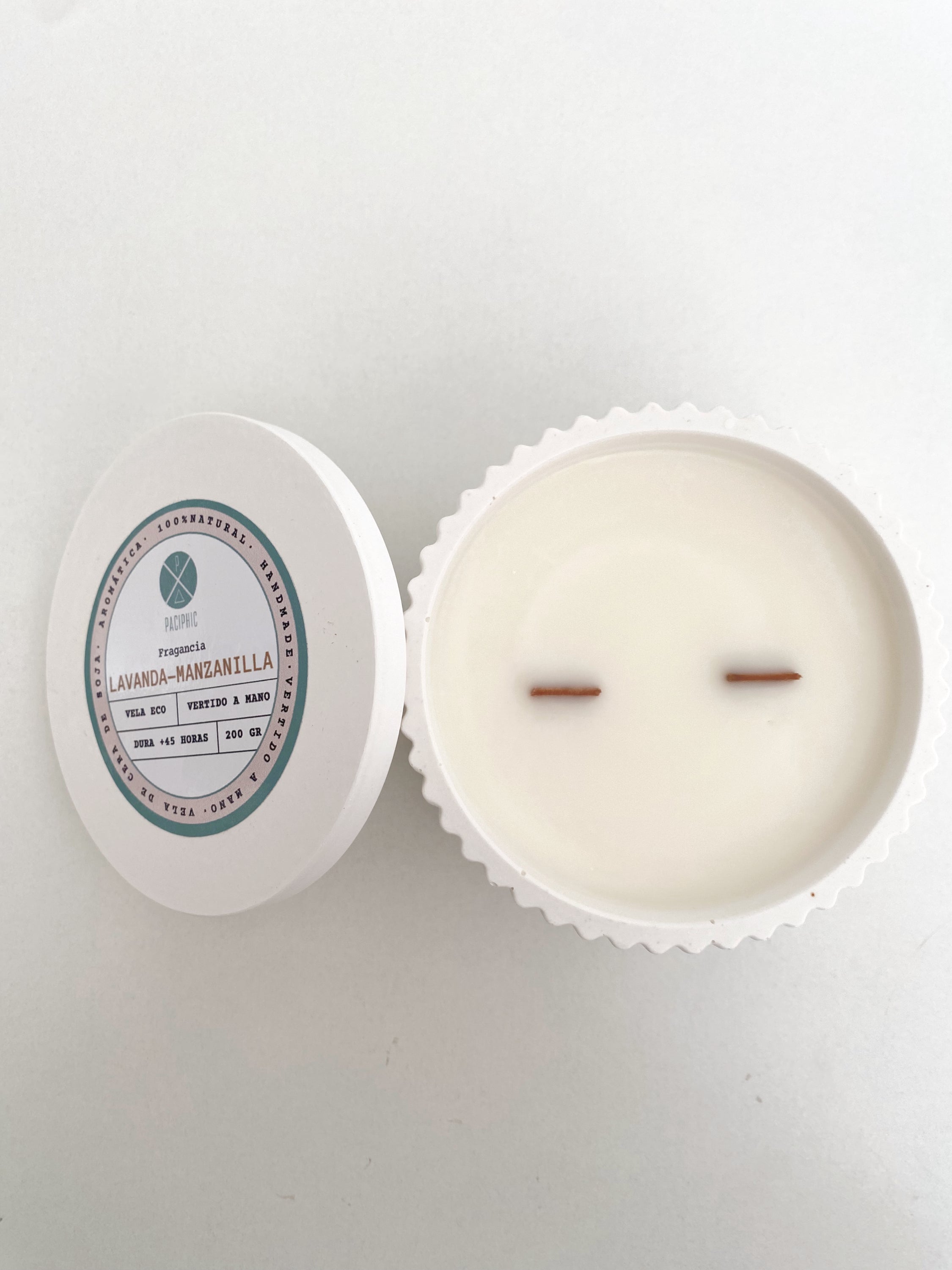 VELA ISLA LANAI - LAVANDA Y MANZANILLA 250gr