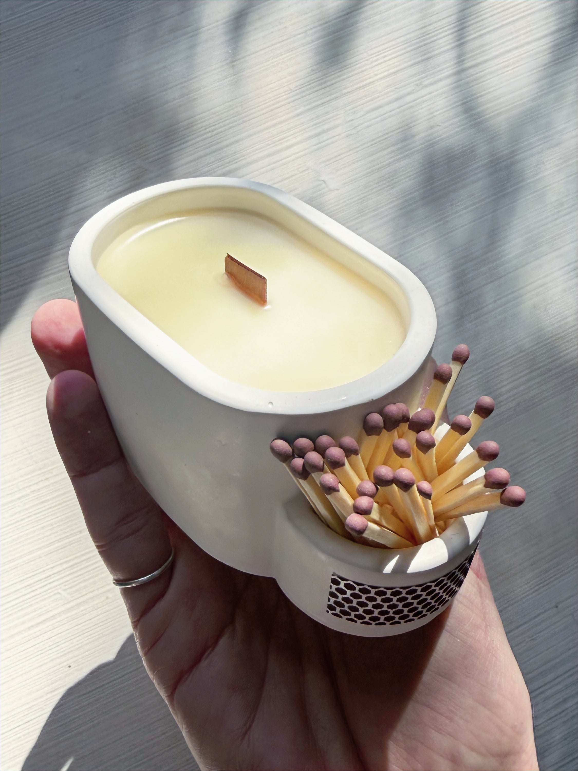 VELA CON CERILLAS · FORMATO MINI