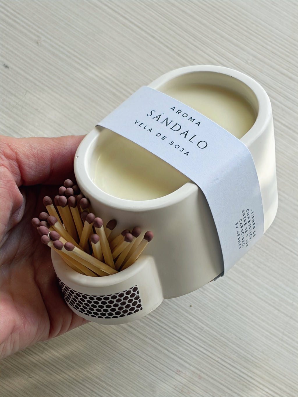 VELA CON CERILLAS · FORMATO MINI