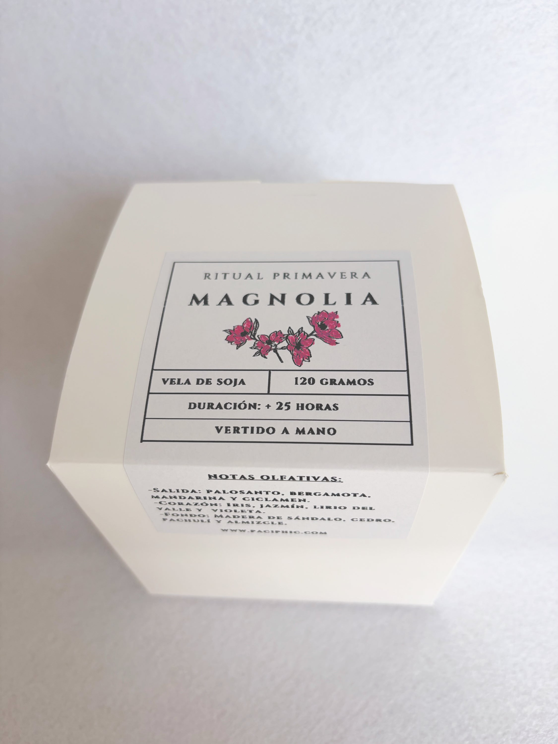 VELA MAGNOLIA - 120gr